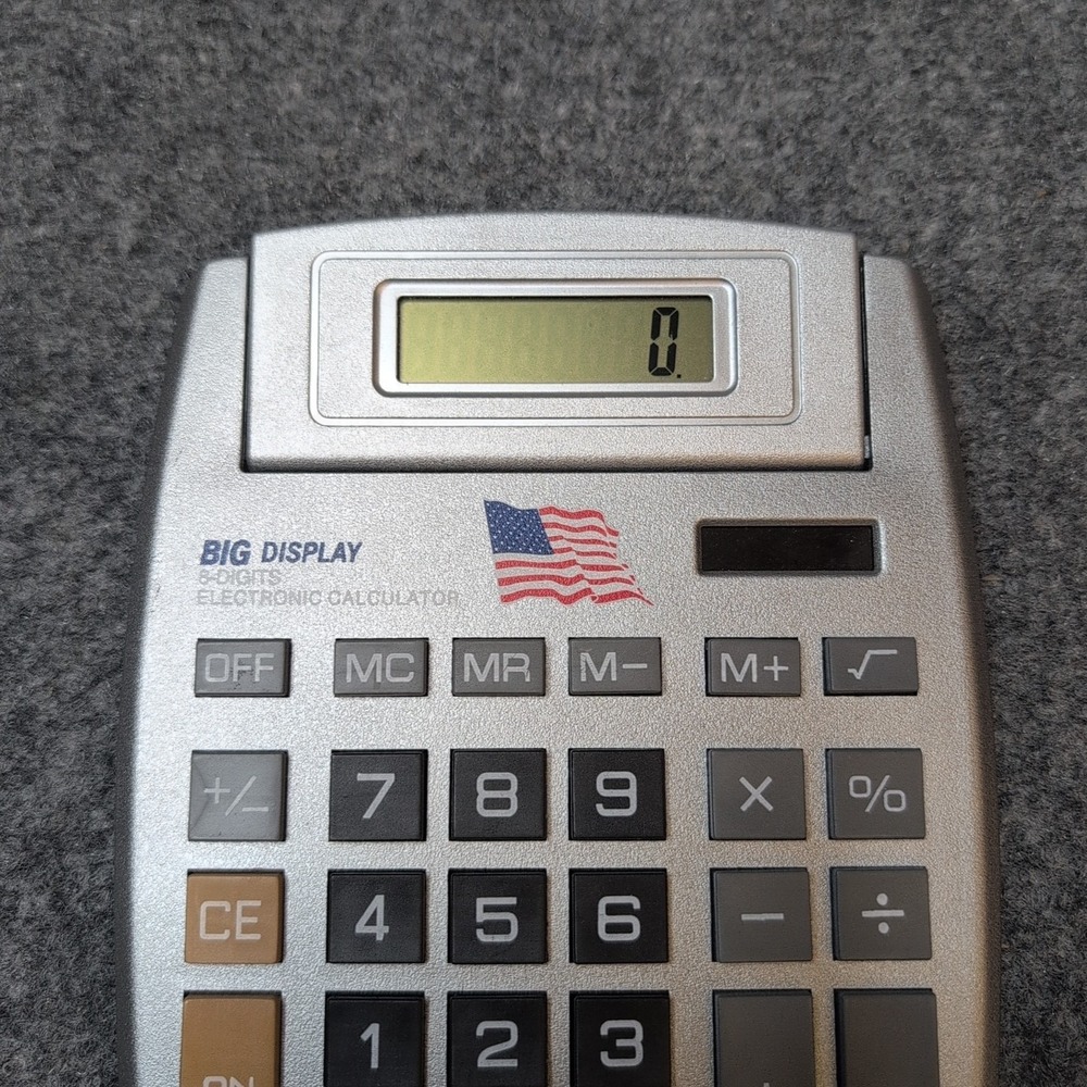 Vintage Heritage Foundation Big Display 8-Digit Calculator USA Flag 2009 Solar - Picture 3 of 6